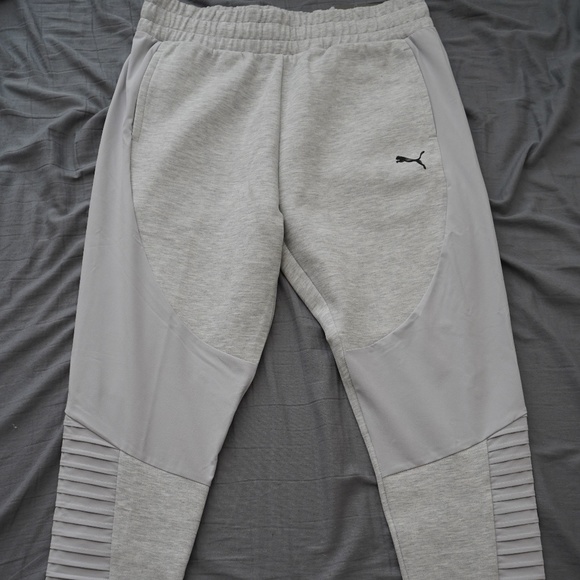 grey puma joggers